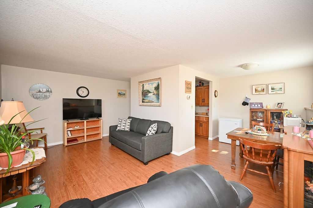 









4505


53

Street, 103,
Athabasca,




AB
T9S 1K1

