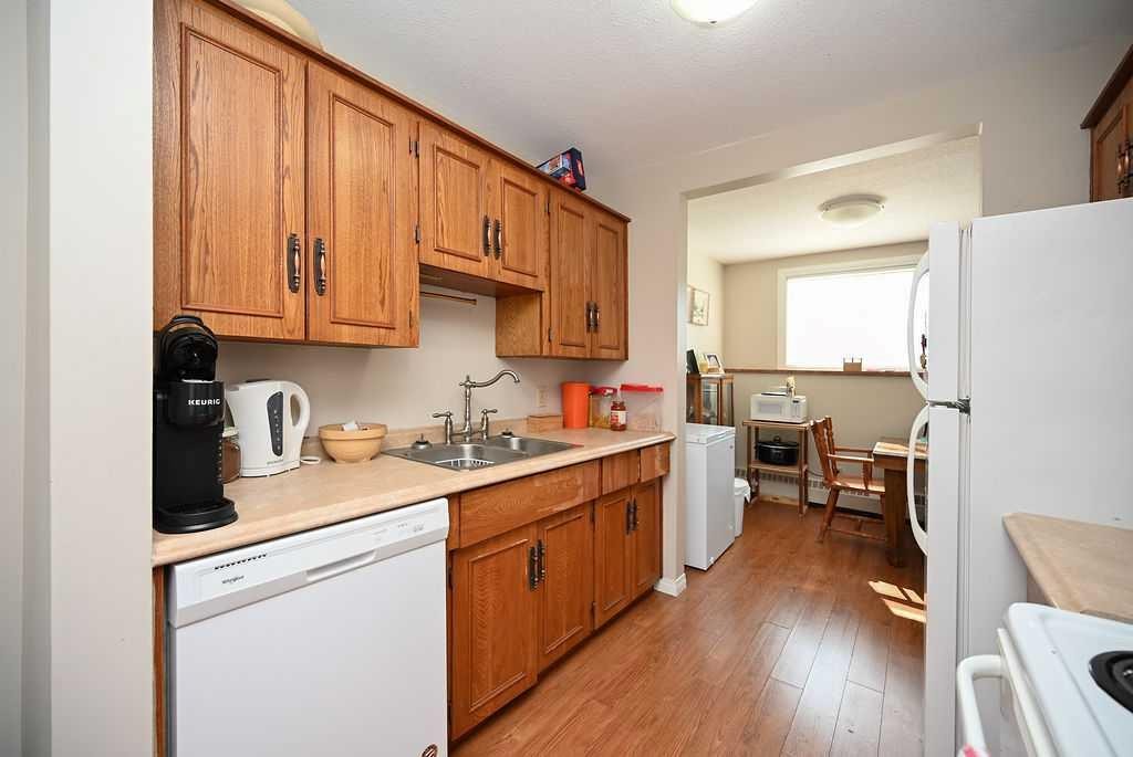 









4505


53

Street, 103,
Athabasca,




AB
T9S 1K1

