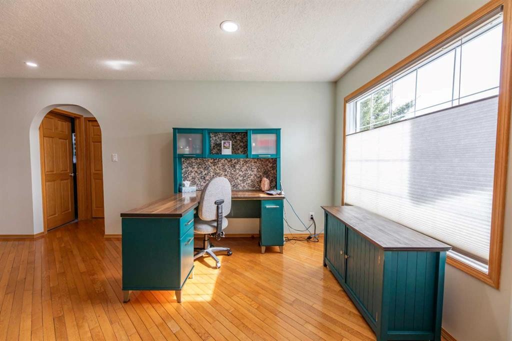 









15


Maskuta

Estates,
Rural Yellowhead County,




AB
T7V1X3

