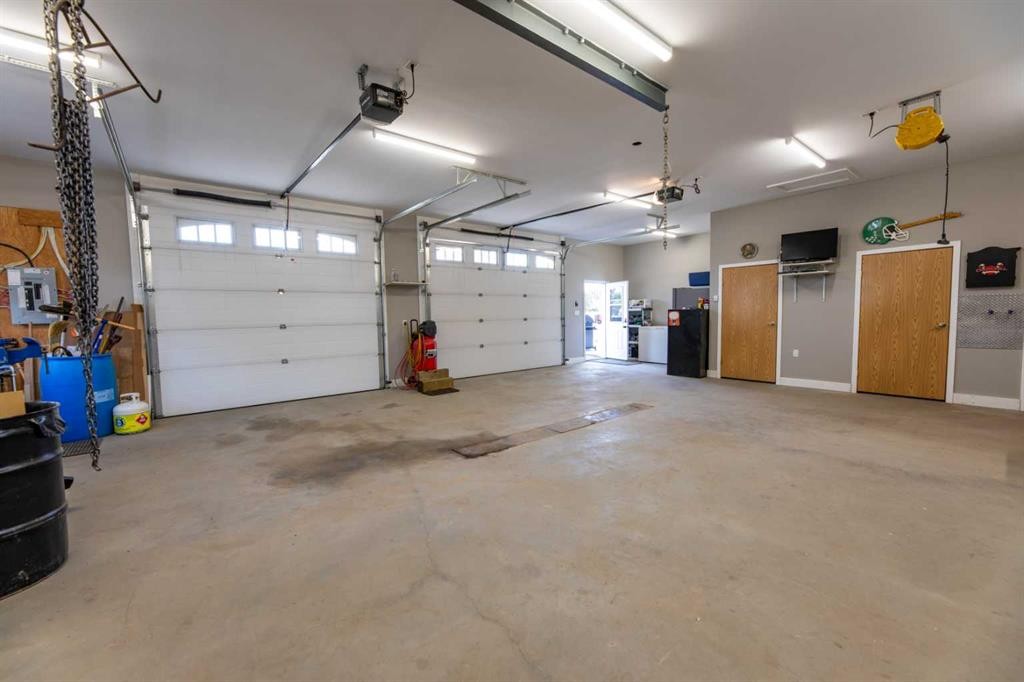 









15


Maskuta

Estates,
Rural Yellowhead County,




AB
T7V1X3

