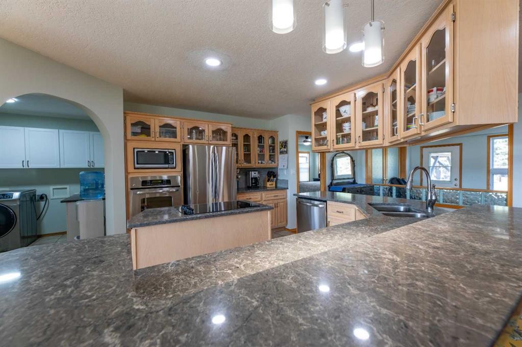 









15


Maskuta

Estates,
Rural Yellowhead County,




AB
T7V1X3

