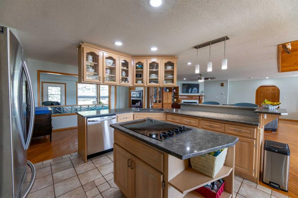 









15


Maskuta

Estates,
Rural Yellowhead County,




AB
T7V1X3

