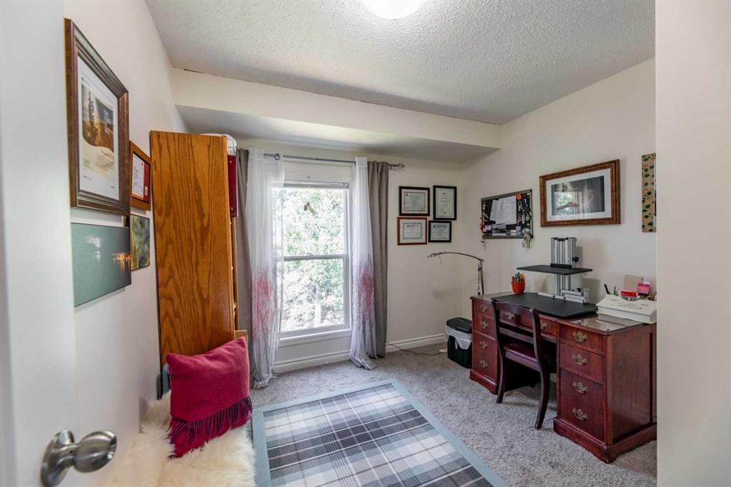 









457


Collinge

Road, 316,
Hinton,




AB
T7V1M2

