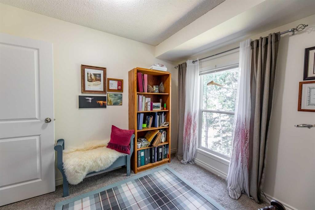 









457


Collinge

Road, 316,
Hinton,




AB
T7V1M2

