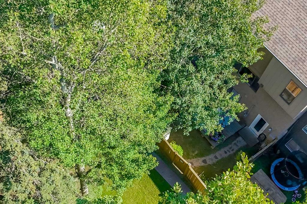 









457


Collinge

Road, 316,
Hinton,




AB
T7V1M2

