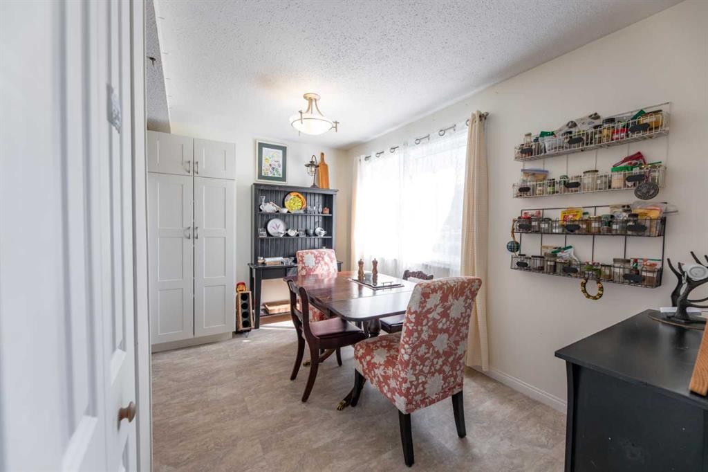 









457


Collinge

Road, 316,
Hinton,




AB
T7V1M2

