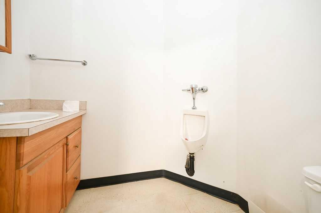









5902


Alexander

Avenue,
Athabasca,




AB
T9S 0A1

