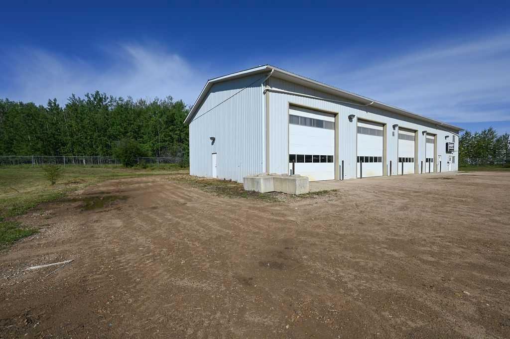 









5902


Alexander

Avenue,
Athabasca,




AB
T9S 0A1


