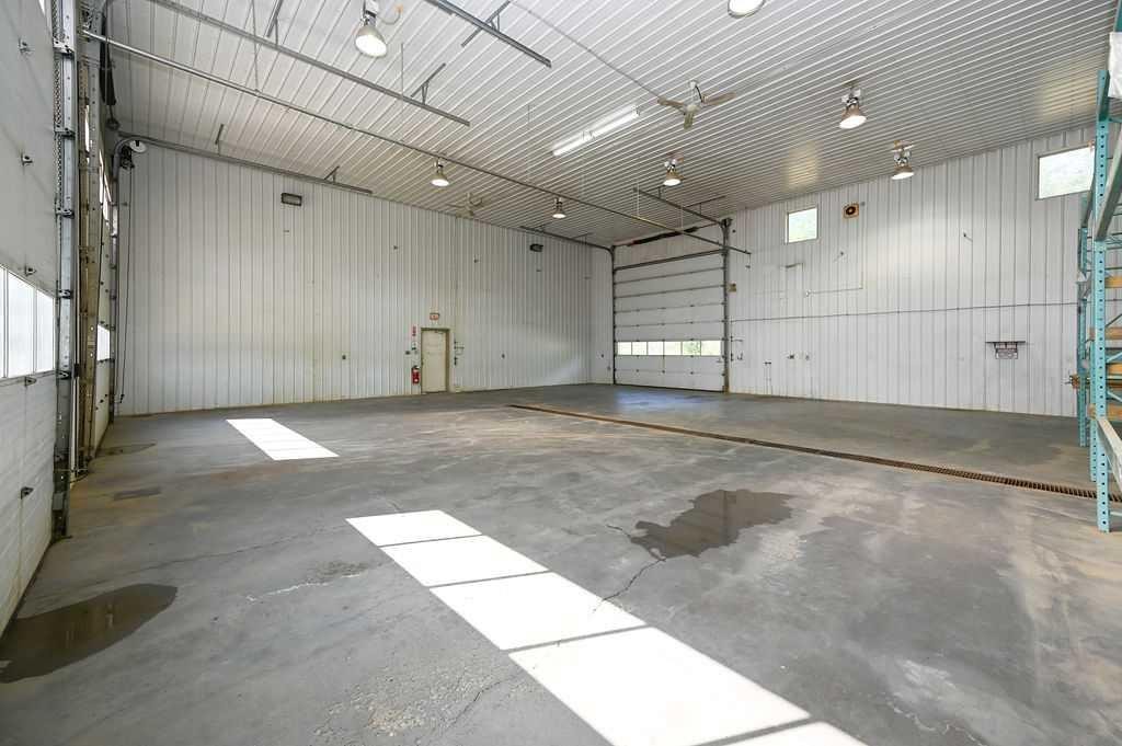 









5902


Alexander

Avenue,
Athabasca,




AB
T9S 0A1

