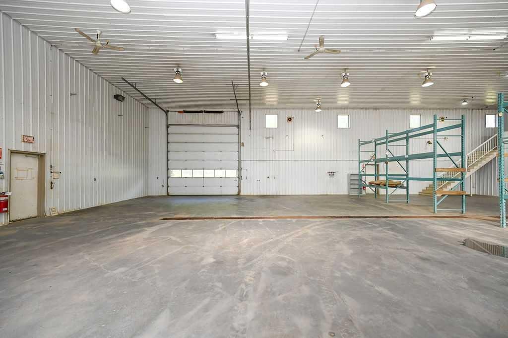 









5902


Alexander

Avenue,
Athabasca,




AB
T9S 0A1


