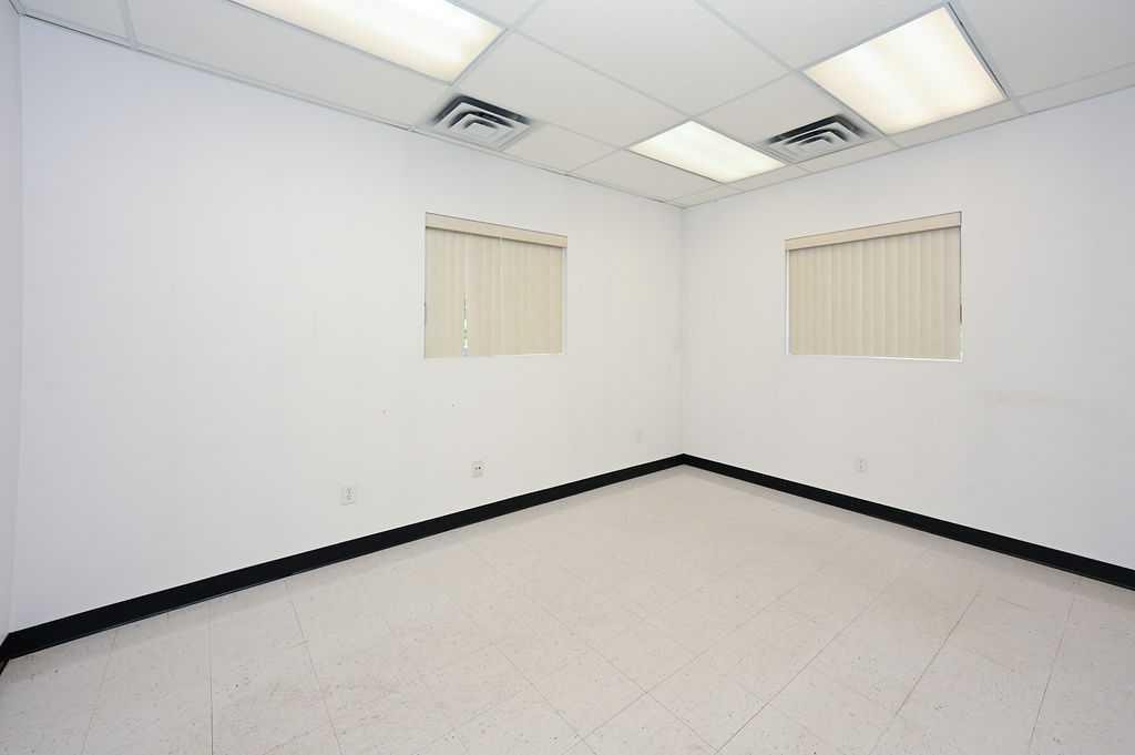 









5902


Alexander

Avenue,
Athabasca,




AB
T9S 0A1

