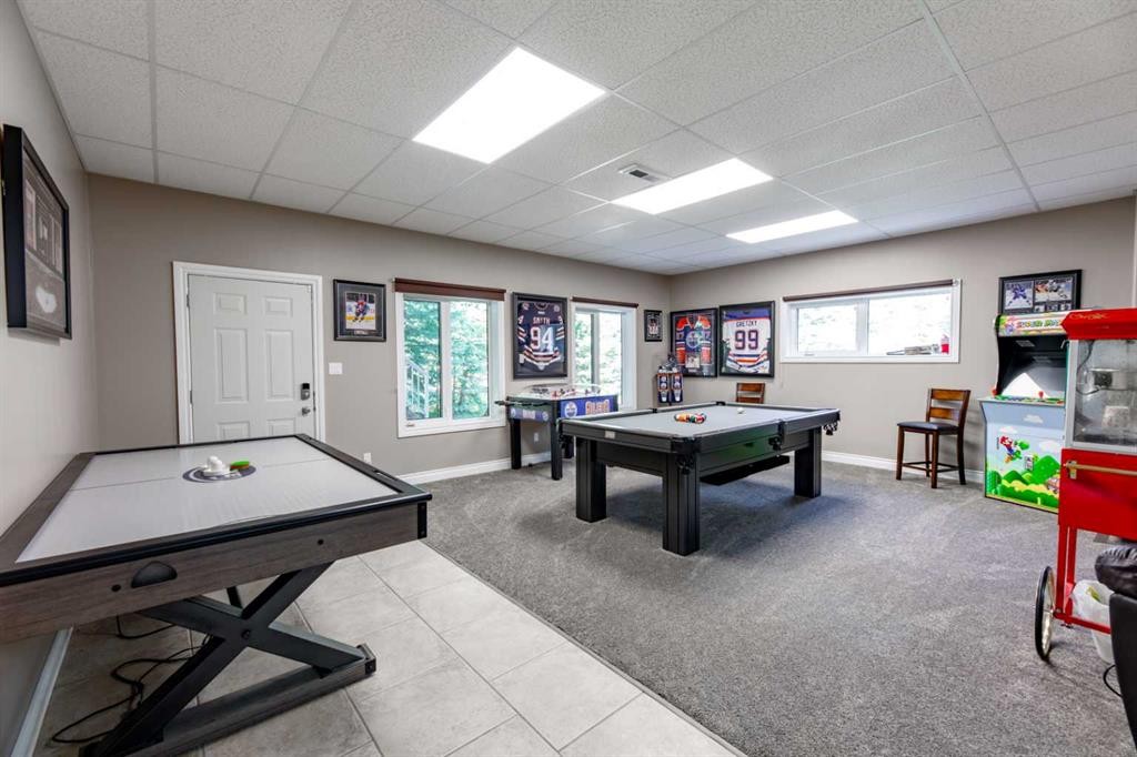 









24426


East River

Road, 6,
Hinton,




AB
T7V 1X7

