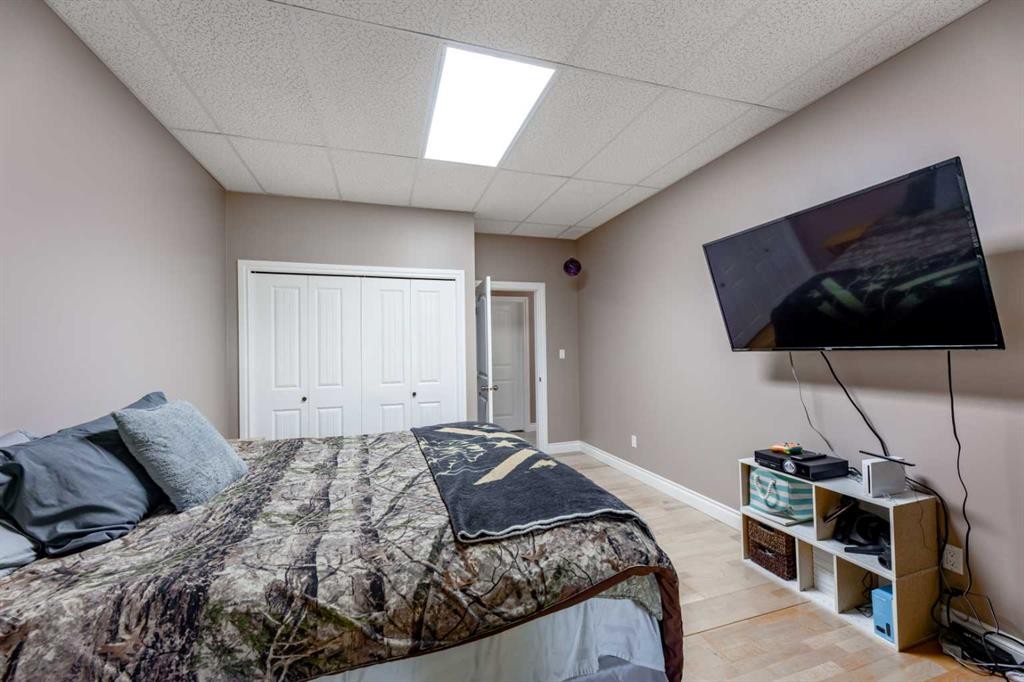 









24426


East River

Road, 6,
Hinton,




AB
T7V 1X7

