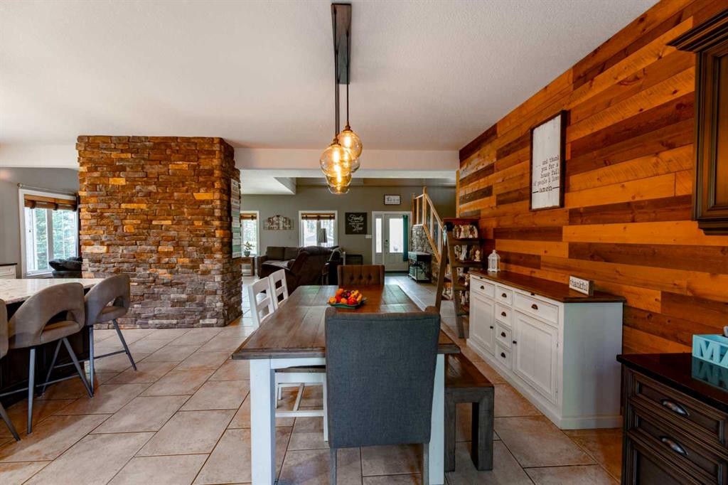 









24426


East River

Road, 6,
Hinton,




AB
T7V 1X7

