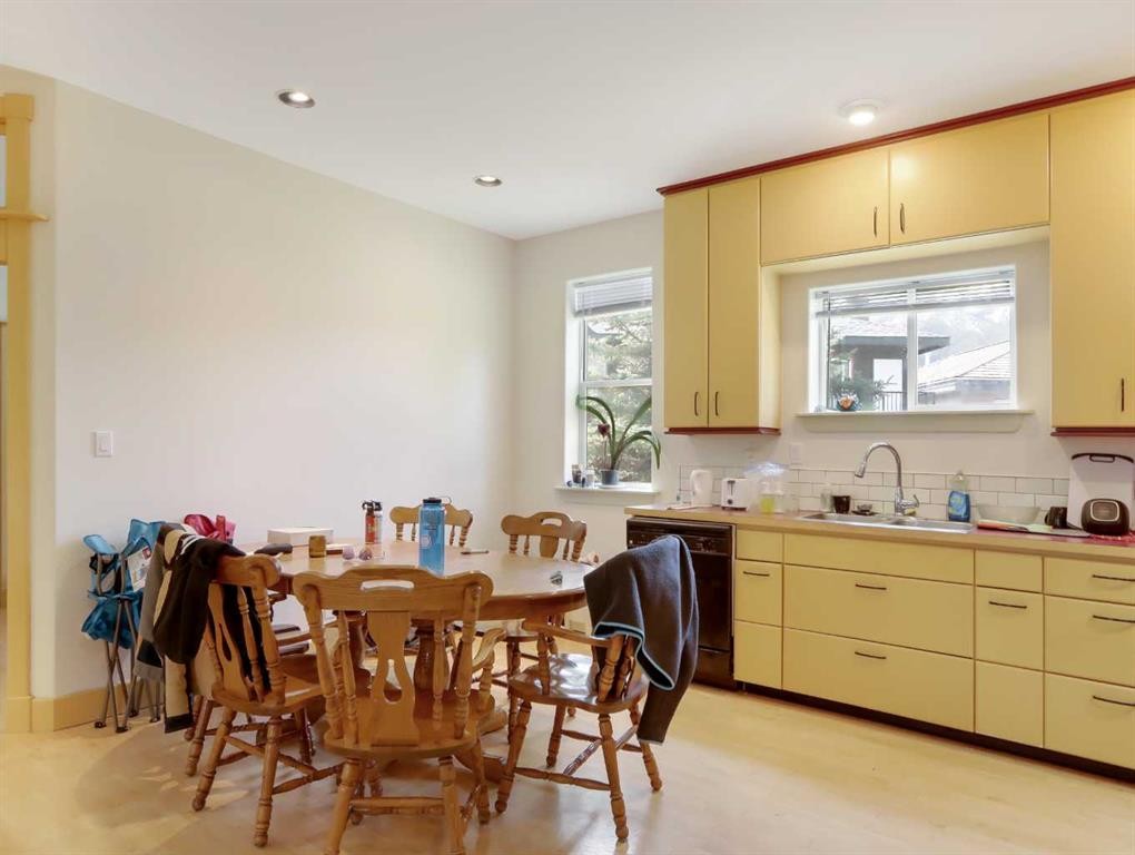 









1621


1st Avenue

,
Canmore,




AB
T1W1M7

