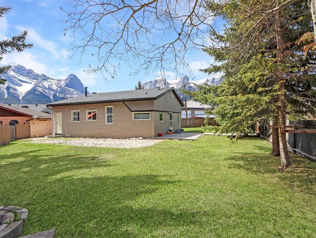 









1621


1st Avenue

,
Canmore,




AB
T1W1M7

