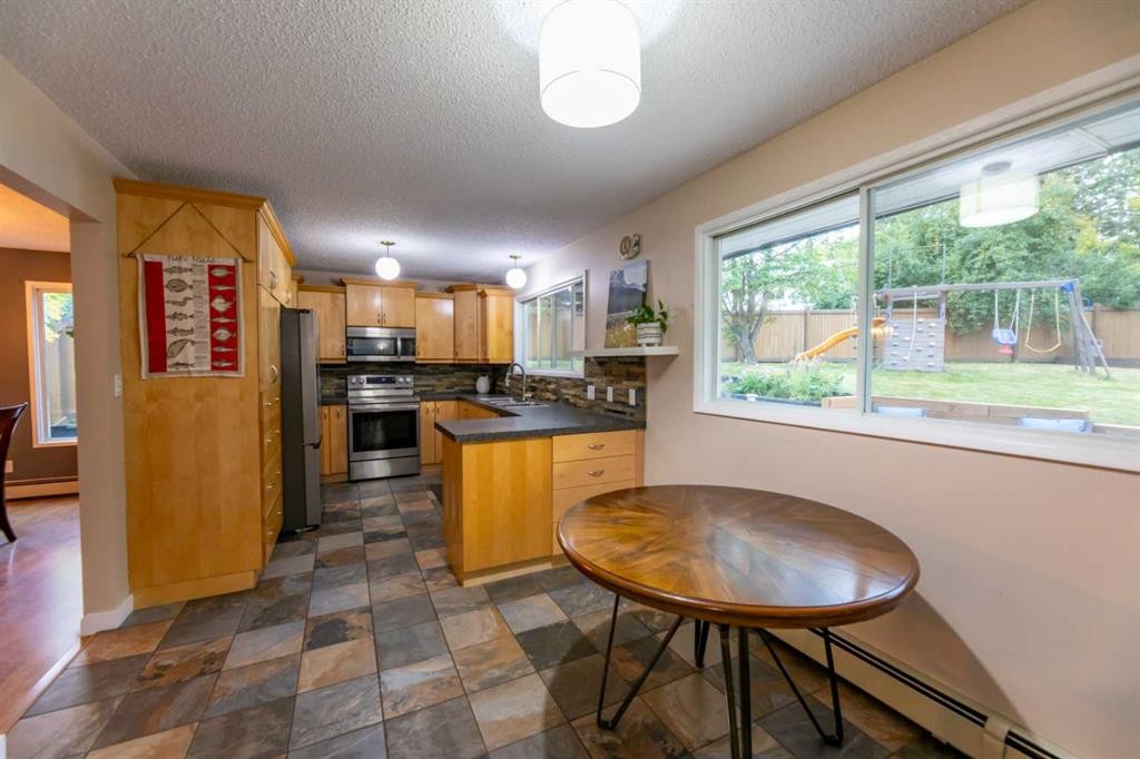 









141


Hansen

Drive,
Hinton,




AB
T7V1J2

