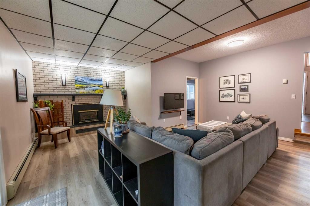 









141


Hansen

Drive,
Hinton,




AB
T7V1J2

