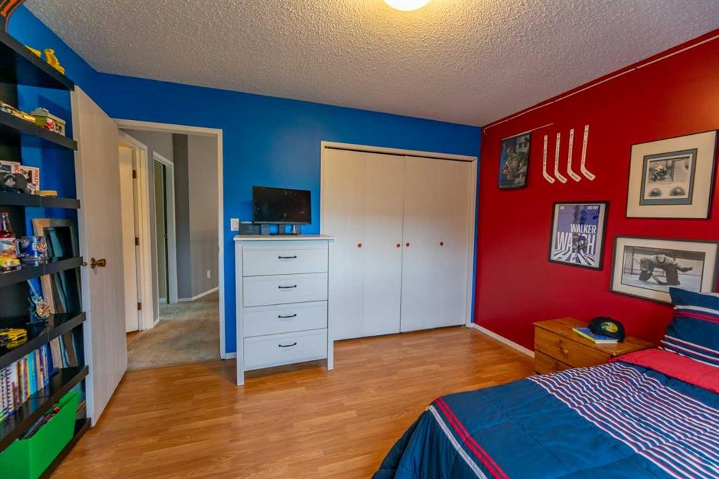 









141


Hansen

Drive,
Hinton,




AB
T7V1J2

