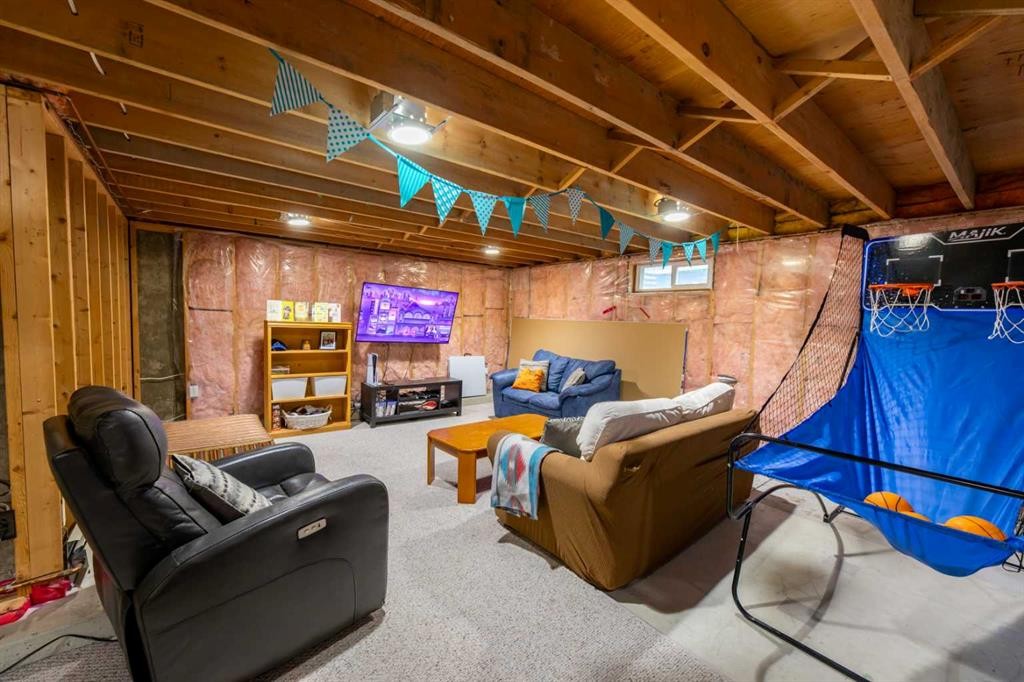 









141


Hansen

Drive,
Hinton,




AB
T7V1J2

