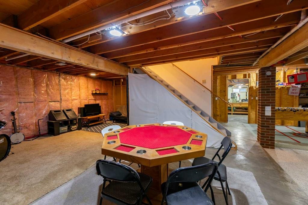 









141


Hansen

Drive,
Hinton,




AB
T7V1J2

