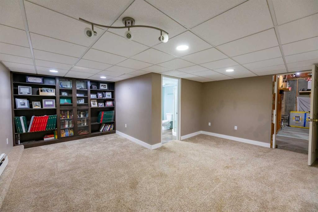 









141


Hansen

Drive,
Hinton,




AB
T7V1J2

