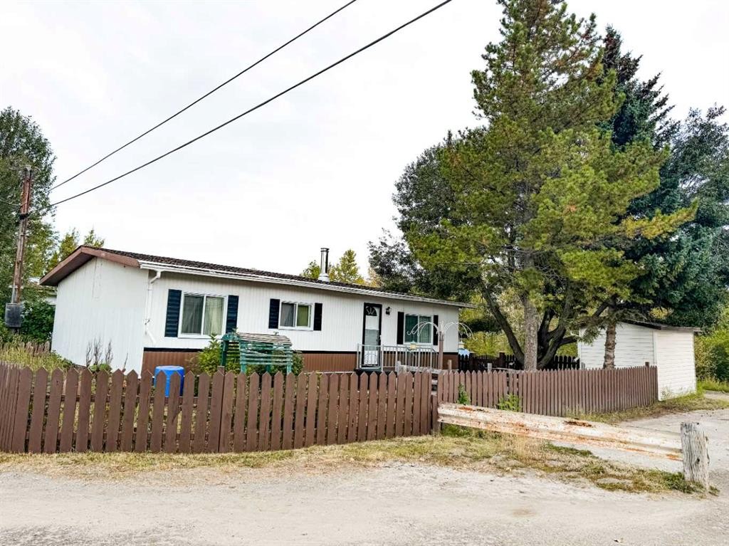 









133


Jarvis

Street, 249,
Hinton,




AB
T7V 1R6

