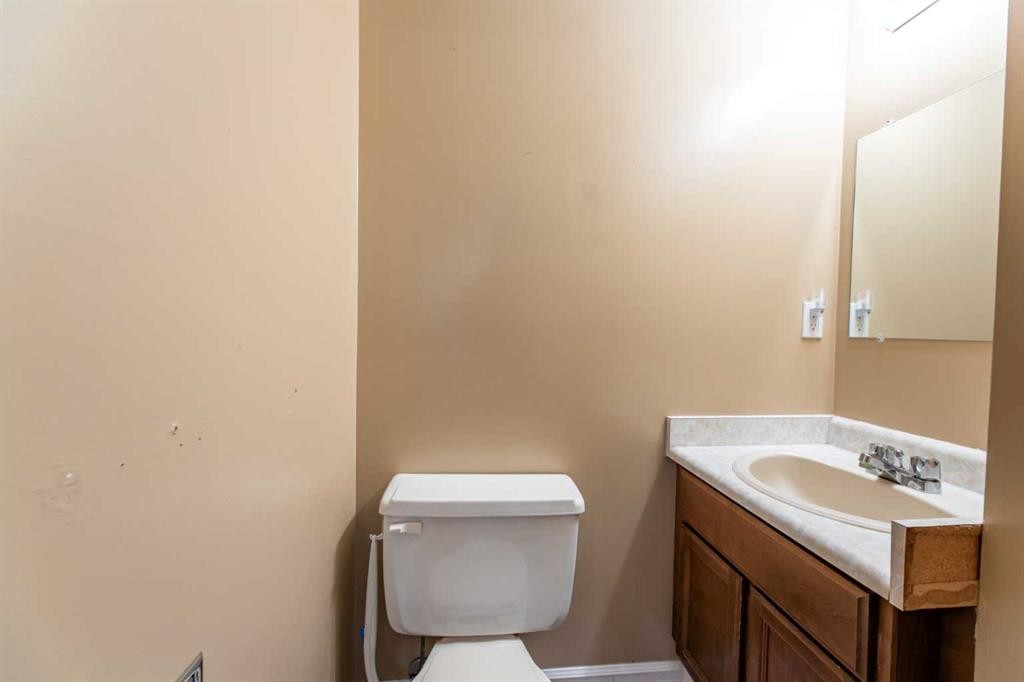 









186


Hansen

Drive,
Hinton,




AB
T7V1J1

