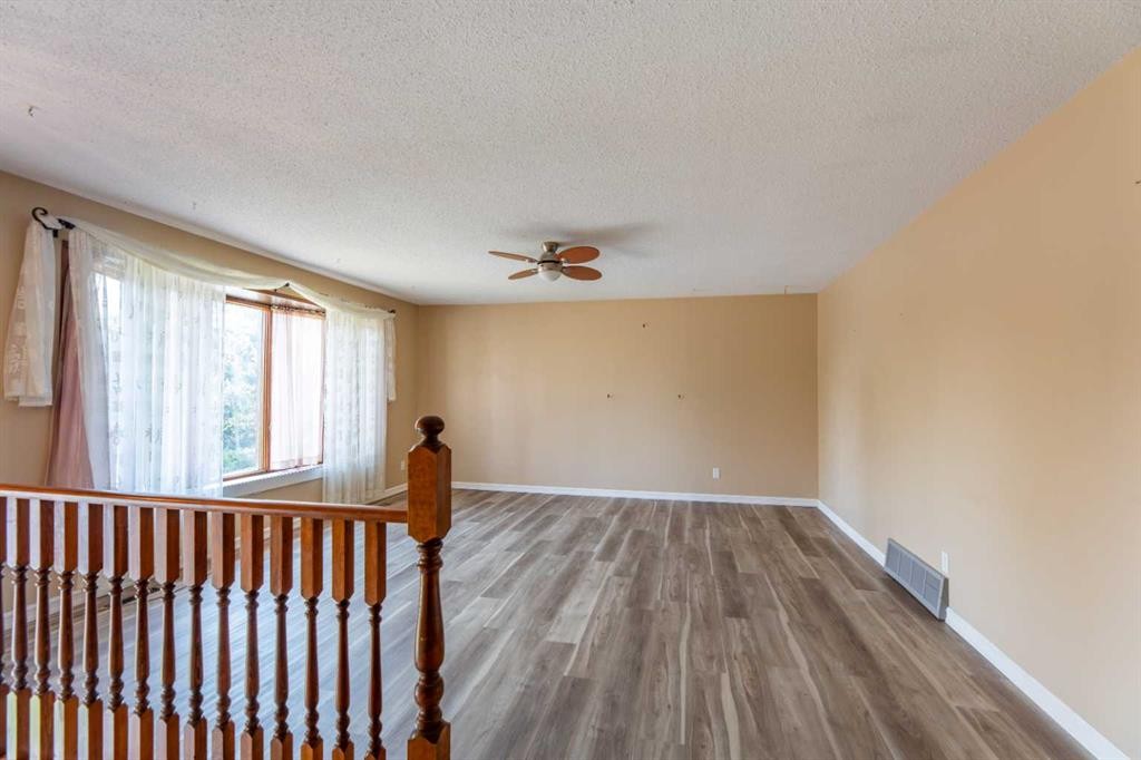 









186


Hansen

Drive,
Hinton,




AB
T7V1J1


