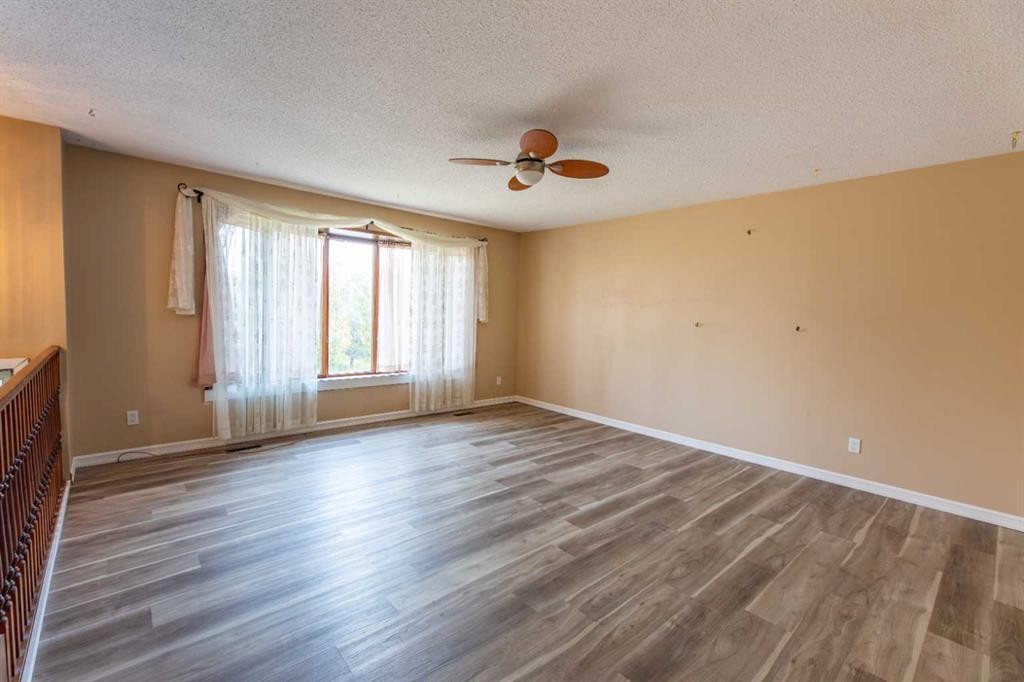 









186


Hansen

Drive,
Hinton,




AB
T7V1J1

