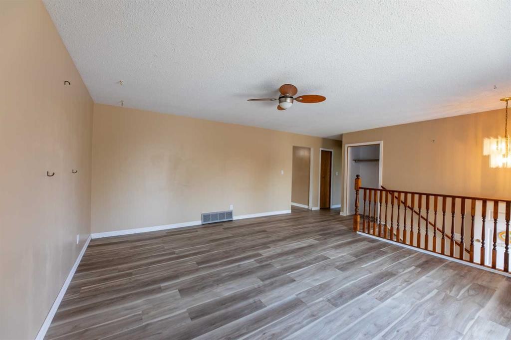 









186


Hansen

Drive,
Hinton,




AB
T7V1J1

