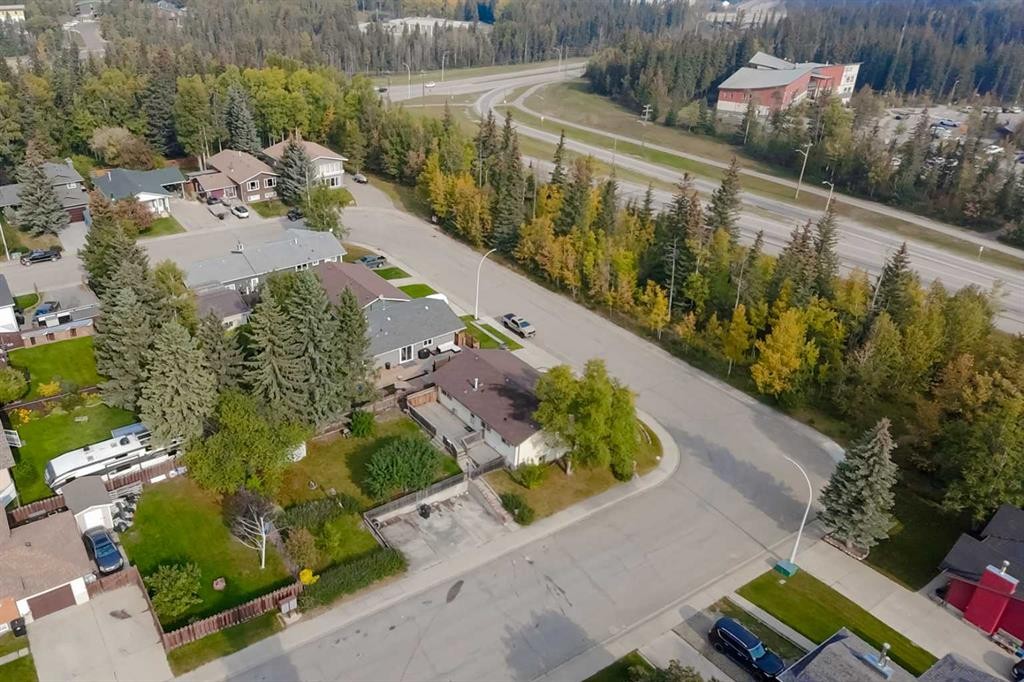 









186


Hansen

Drive,
Hinton,




AB
T7V1J1

