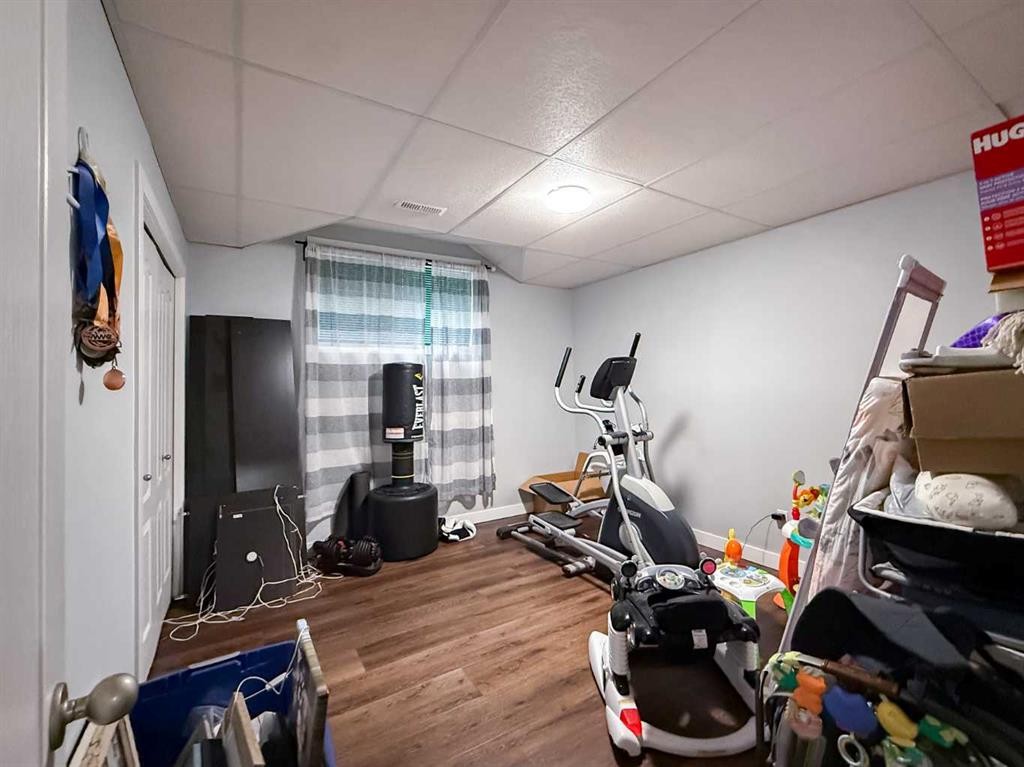 









127


Sitar

Crescent,
Hinton,




AB
T7V 1S6

