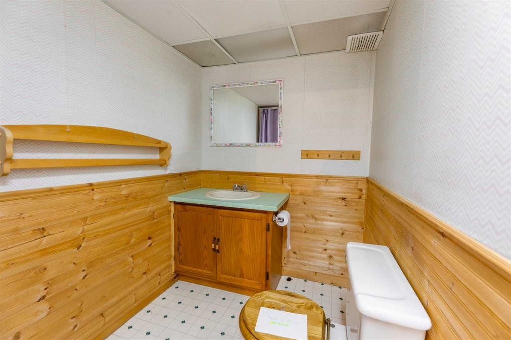 









320


Collinge

Road,
Hinton,




AB
T7V1L2

