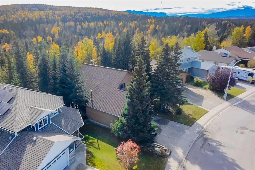 









320


Collinge

Road,
Hinton,




AB
T7V1L2

