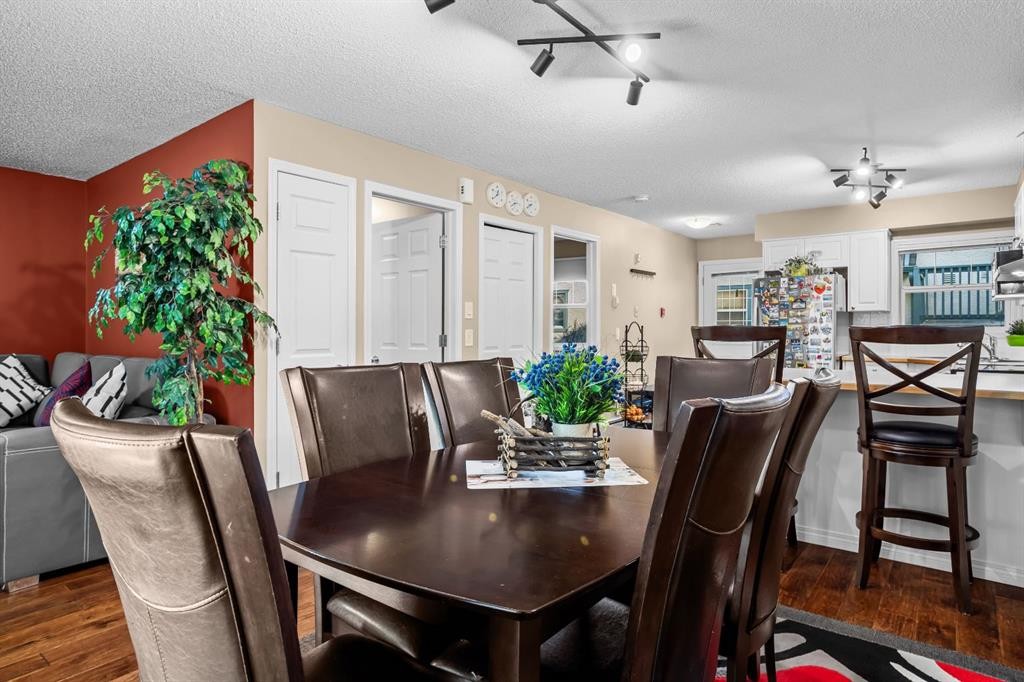 









504


Banff

Avenue West, 9,
Banff,




AB
T1L 1E7

