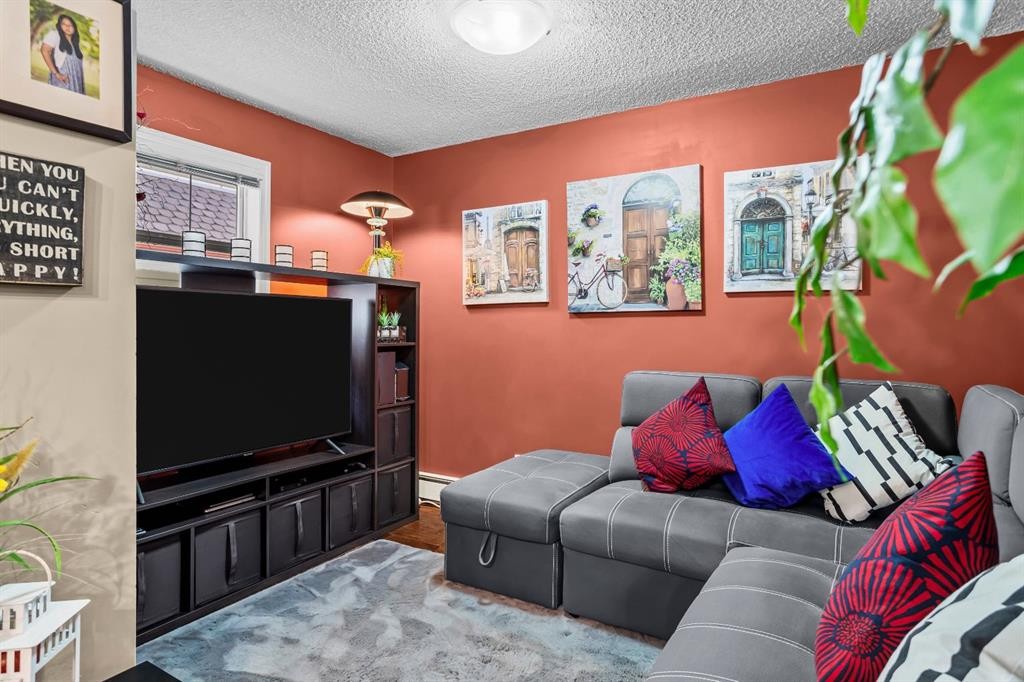 









504


Banff

Avenue West, 9,
Banff,




AB
T1L 1E7

