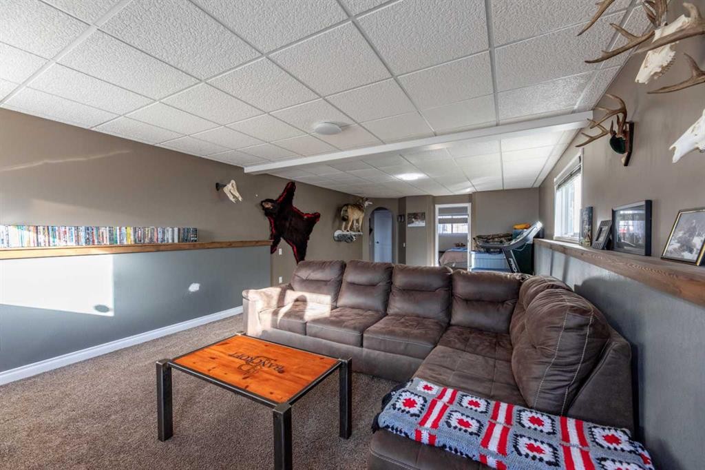 









102


Marciszyn

Place,
Hinton,




AB
T7V1H4

