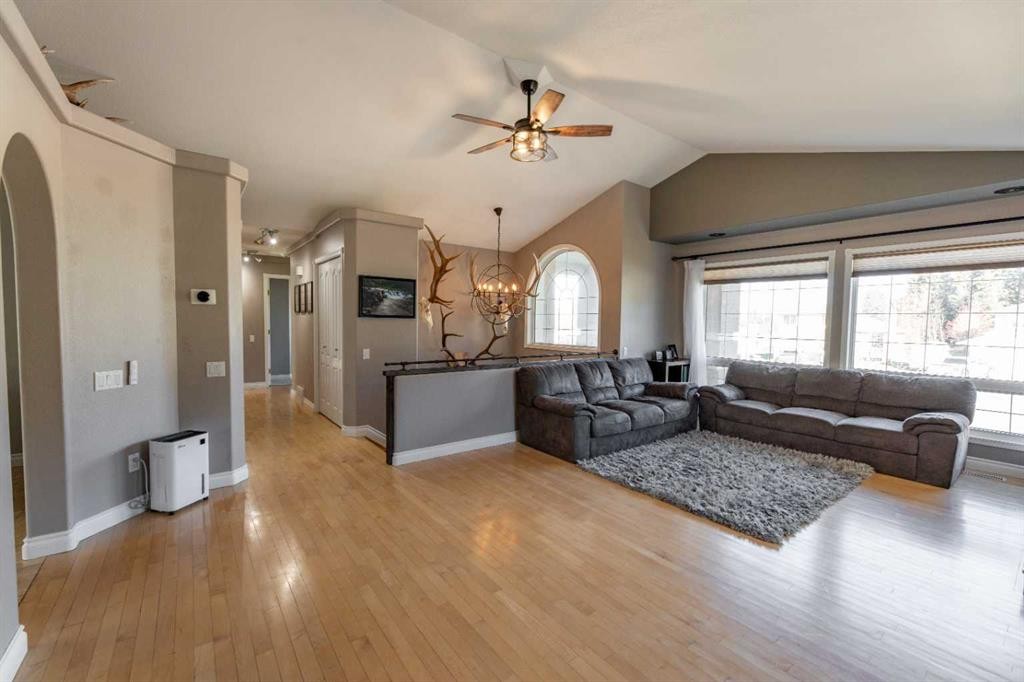 









102


Marciszyn

Place,
Hinton,




AB
T7V1H4

