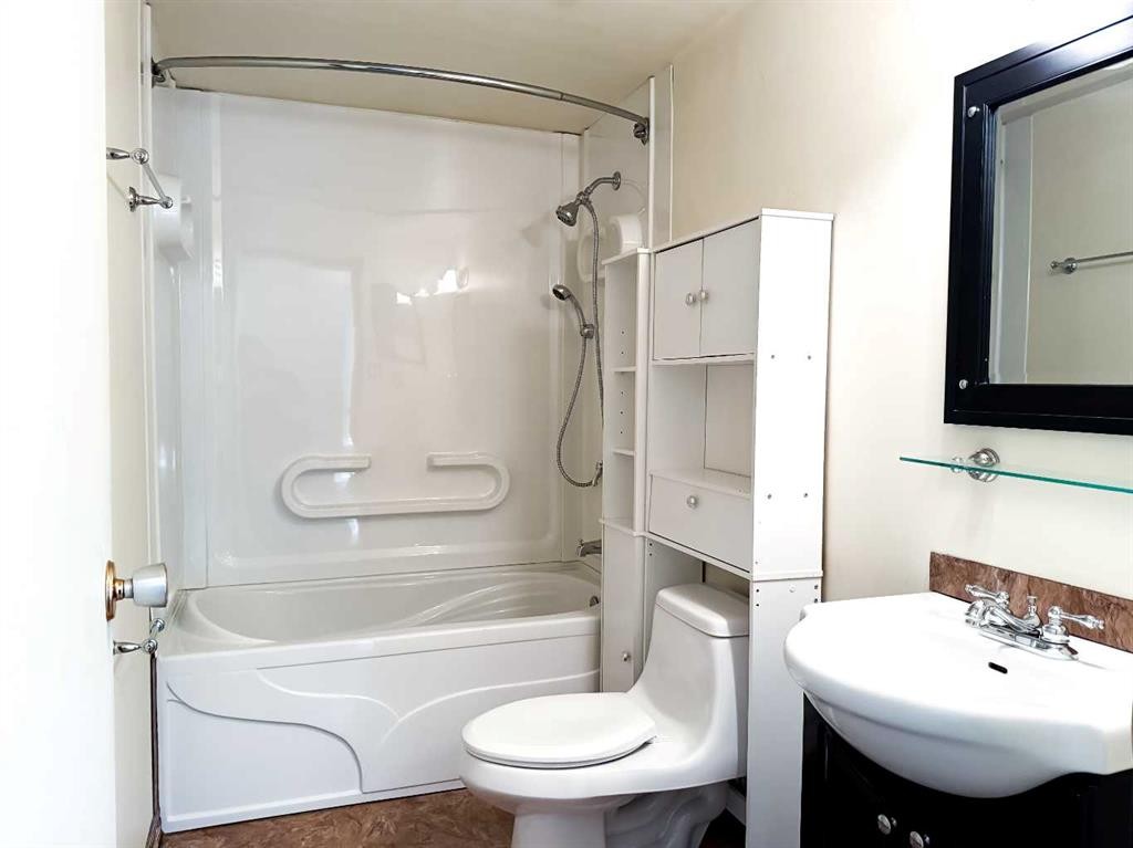 









700


Carmichael

Lane, 417,
Hinton,




AB
T7V 1S9

