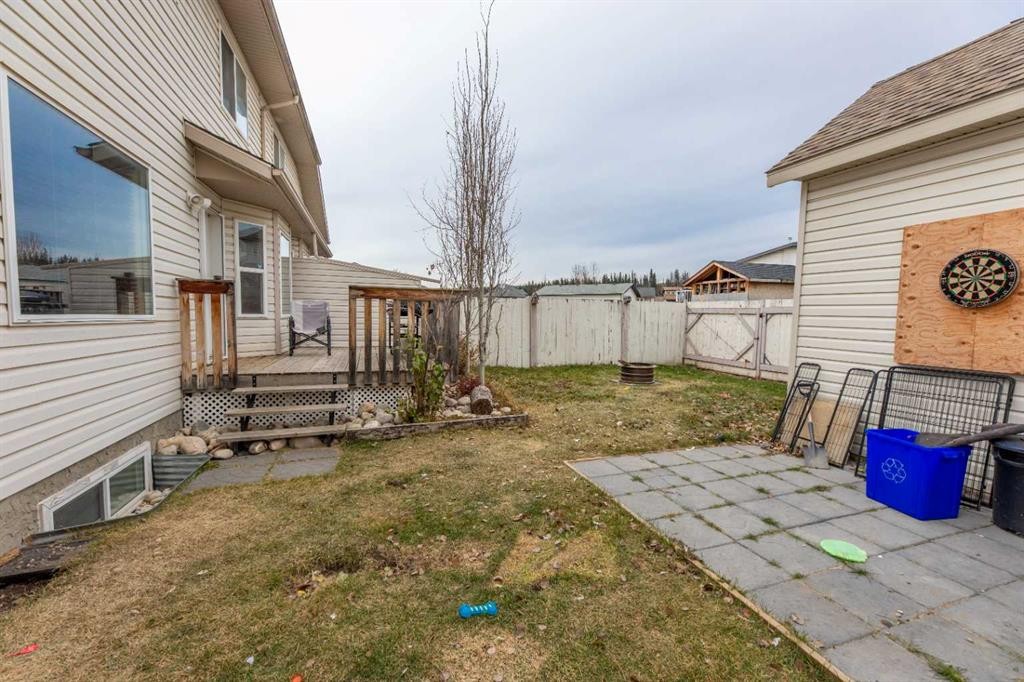 









237


Baker

Street,
Hinton,




AB
T7V2C4

