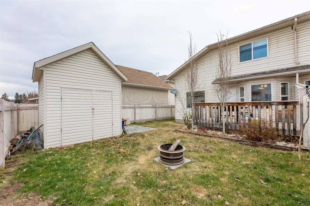 









237


Baker

Street,
Hinton,




AB
T7V2C4

