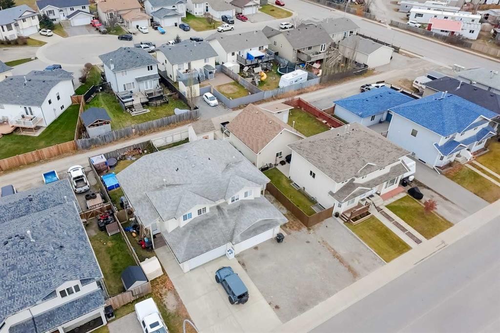 









237


Baker

Street,
Hinton,




AB
T7V2C4

