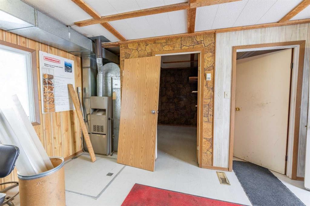 









51018


RR254

Road,
Rural Yellowhead County,




AB
T0H1P0

