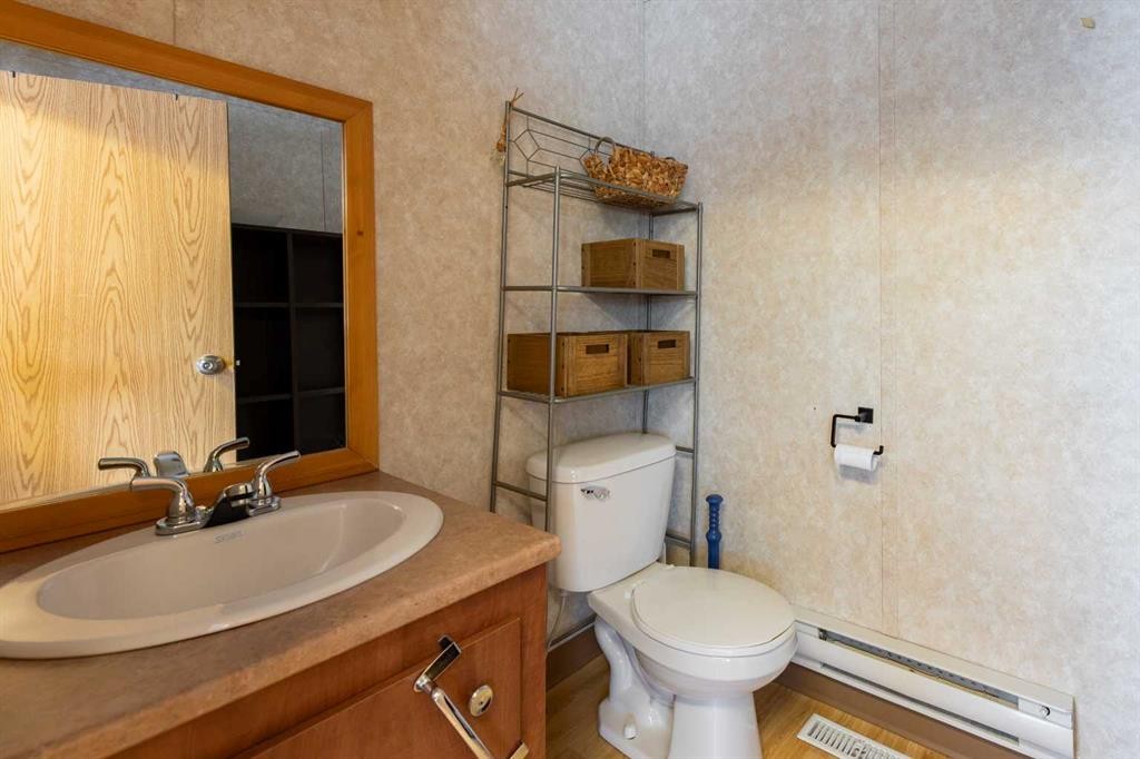 









51018


RR254

Road,
Rural Yellowhead County,




AB
T0H1P0

