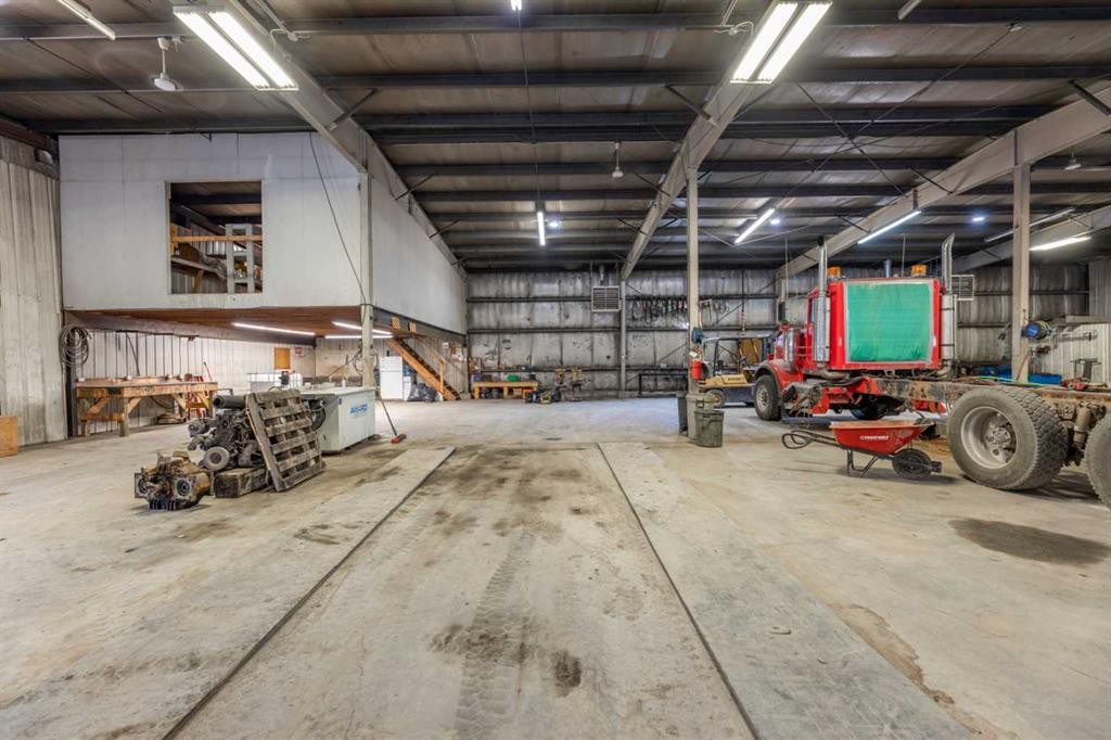 









51018


RR254

Road,
Rural Yellowhead County,




AB
T0H1P0

