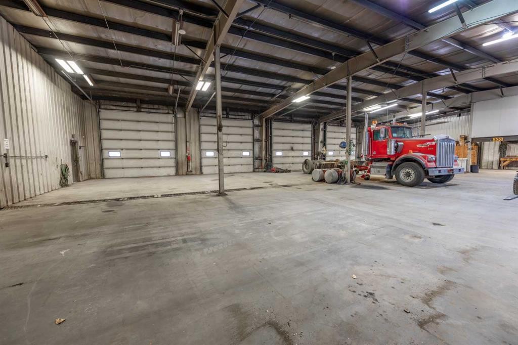 









51018


RR254

Road,
Rural Yellowhead County,




AB
T0H1P0

