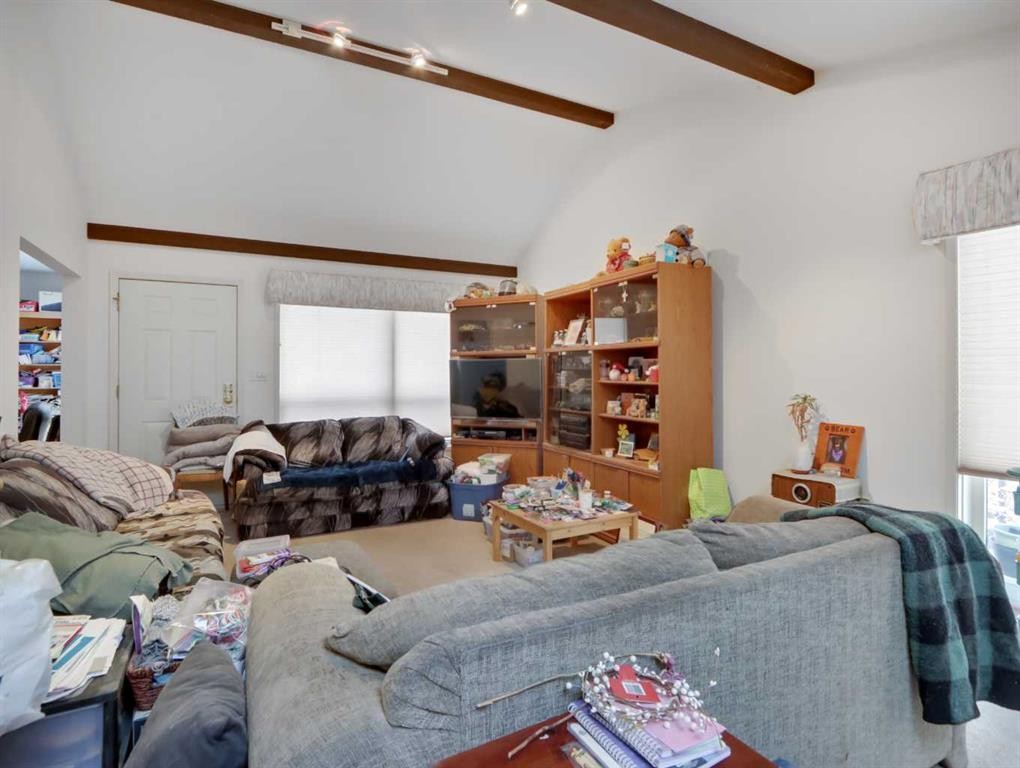 









809


13

Street,
Canmore,




AB
T1W1W5

