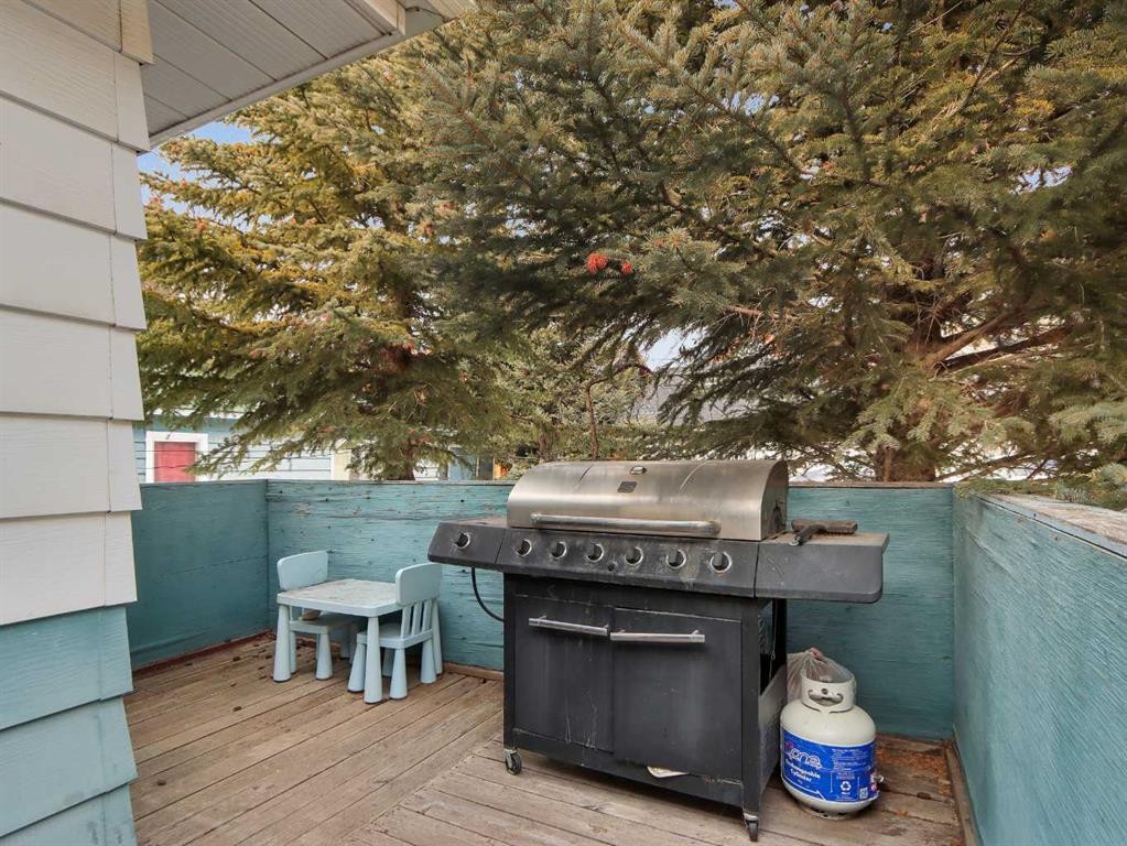









906


Main

Street,
Canmore,




AB
T1W1P3

