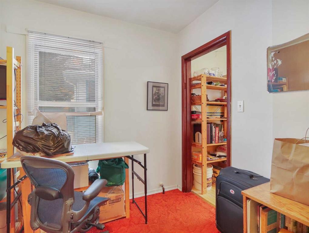 









906


Main

Street,
Canmore,




AB
T1W1P3

